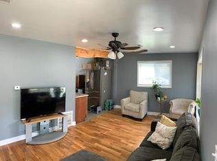 3258 Bernice Rd, Lansing, IL 60438