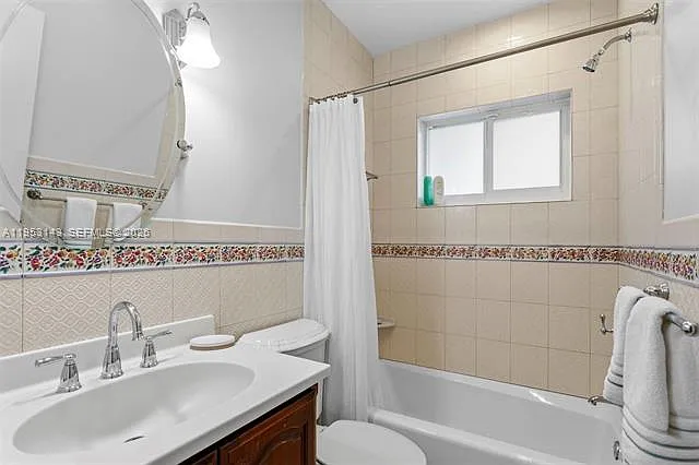 7801 SW 58th Ave — Photo 14