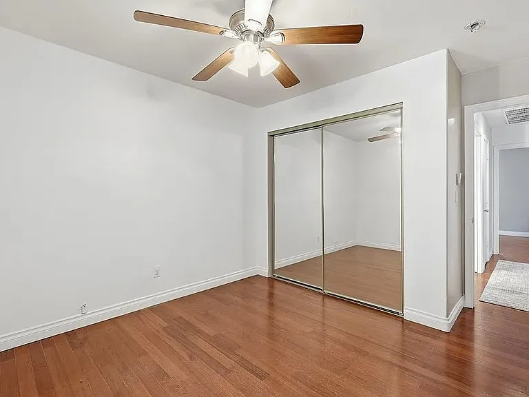 2725 Peekskill Ave — Photo 15