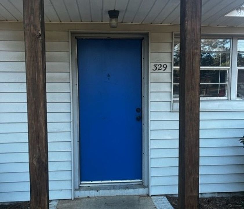 1st image of 615 Cedarwood Dr #329