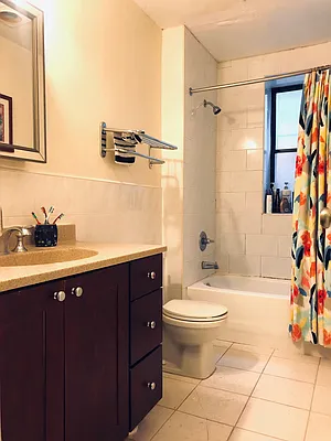 Rented by Compass | media 9