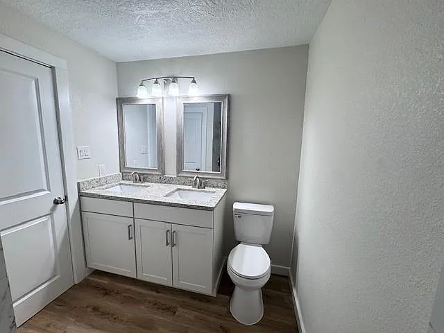 4406 Helen St #2 — Photo 16