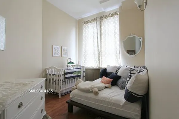 Rented by City Connections Realty | media 2