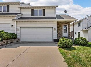 2358 10th St, Coralville, IA 52241