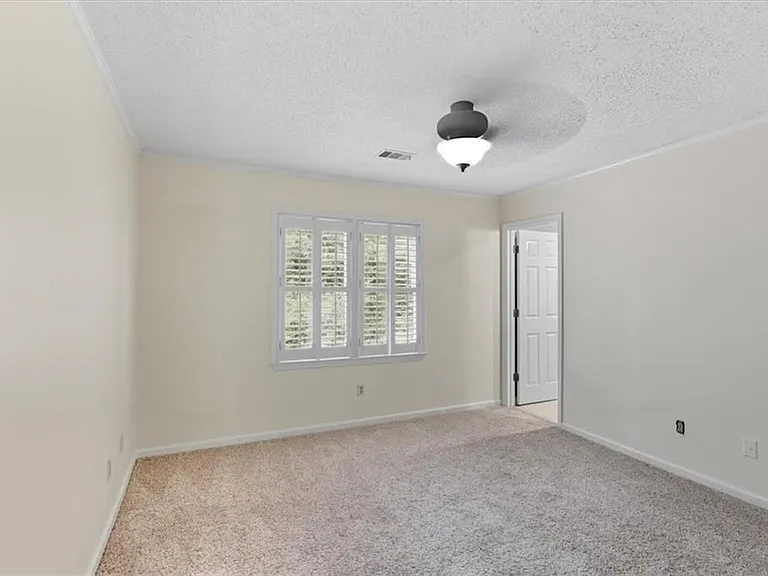 1211 Whitlock Ridge Dr — Photo 26