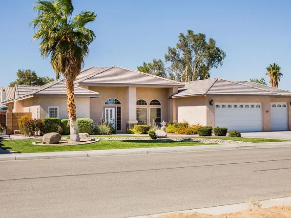 1207 Carolyn St, Ridgecrest, CA 93555