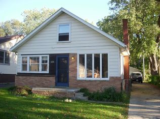 126 Welfare Blvd, Walled Lake, MI 48390