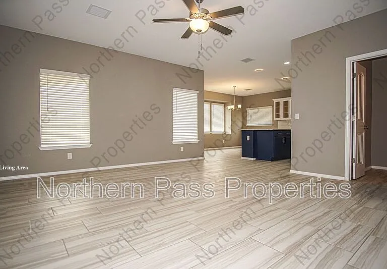 1077 Indigo Sky St — Photo 6
