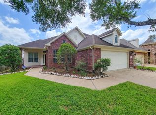 2622 Katie Harbor Dr, Manvel, TX 77578