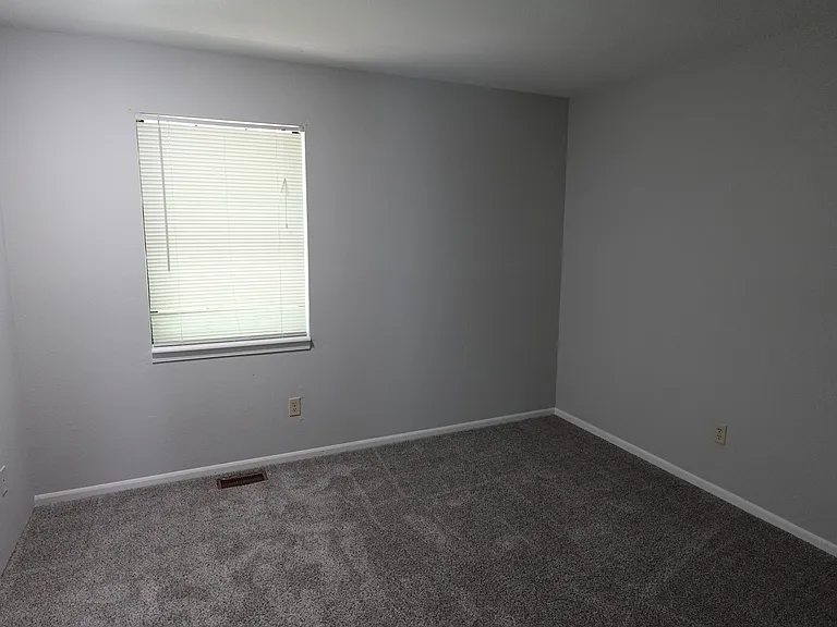 7324 N Liberty St — Photo 22