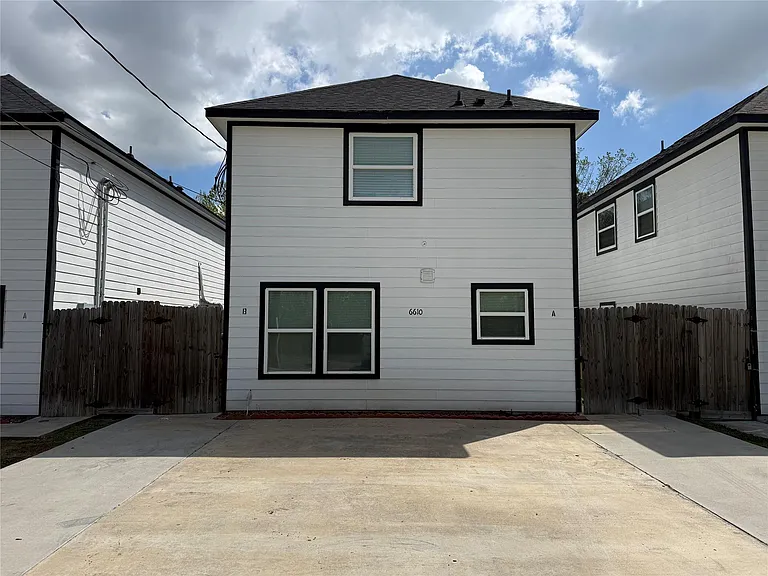 6610 Haight St #B — Photo 11