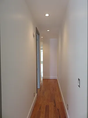 Rented by Rennit Inc. | media 64