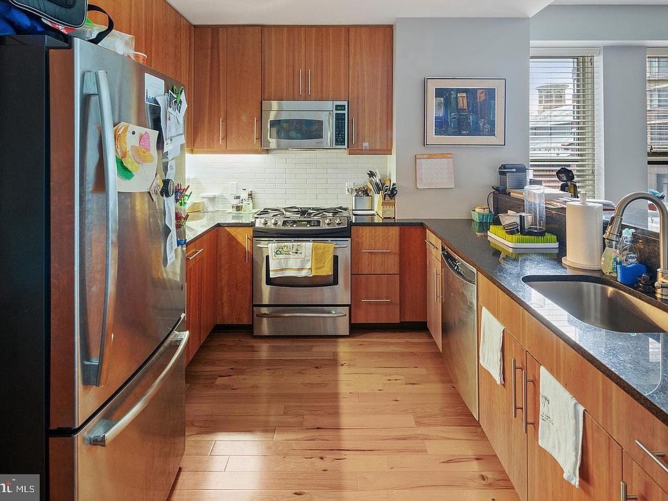 1st image of 1425 Locust St #5C-1