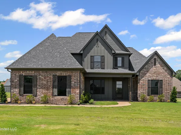 4172 Brooke Dr, Nesbit, MS 38651