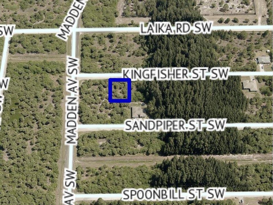 2nd image of 782 Kingfisher St SW
