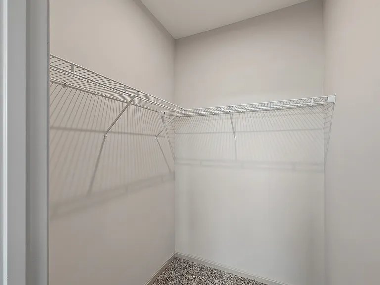 19Nineteen Promenade — Photo 181