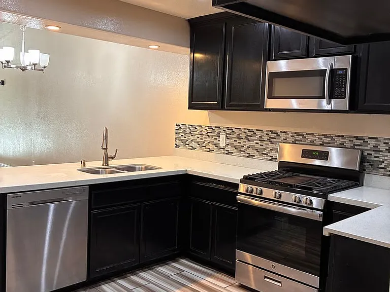 1741 Wildflower Cir — Photo 3