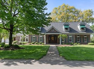 944 W Arlington Rd, Erie, PA 16509