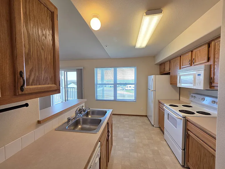 6305 Chapel Hill Blvd #202 — Photo 9