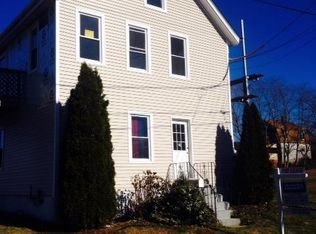 226 Chace Ave FLOOR 1, Tiverton, RI 02878