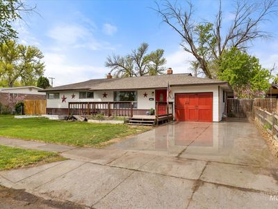 985 N 9th E, Mountain Home, ID, 83647