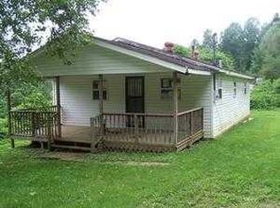 1713 State Highway 223, Flat Lick, KY 40935
