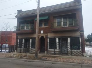 13425 Kinsman Rd #2, Cleveland, OH 44120
