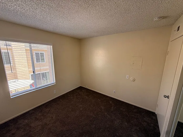 3651 Caminito Carmel Lndg — Photo 18