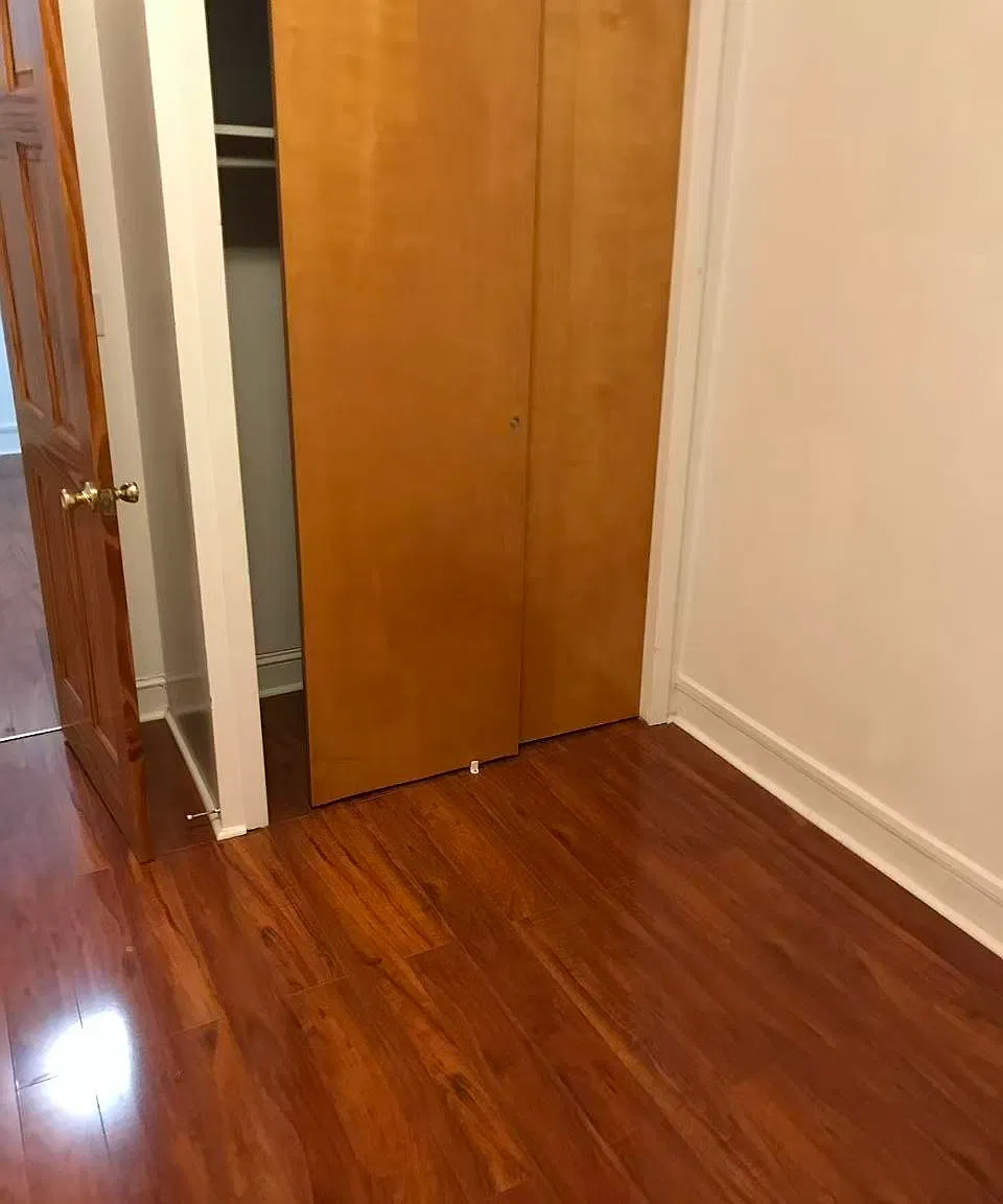 2 bed, 700 sqft, $2,500 — Photo 2