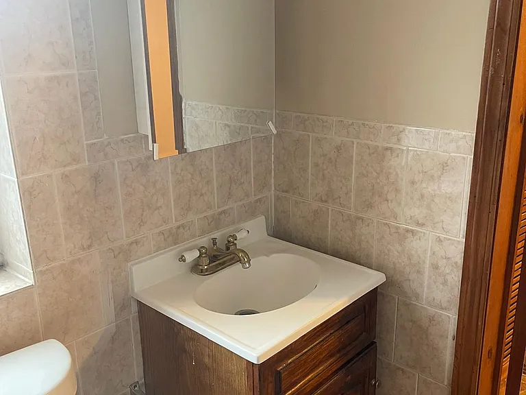 178-45 145th Rd #2 — Photo 4