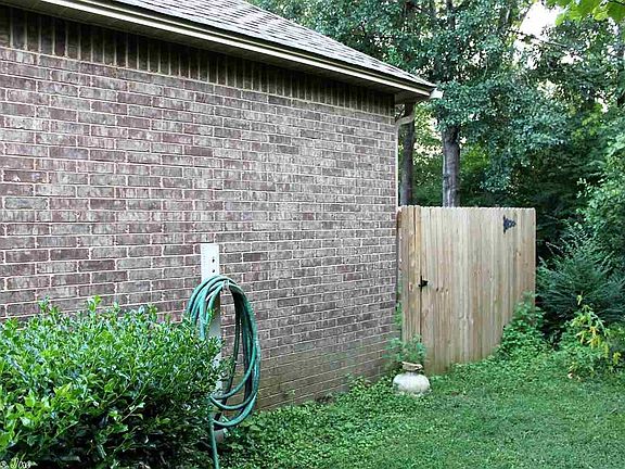 5th image of 7 Willowood Dr