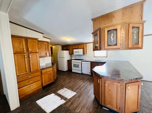 4316 Kingston Ln #279, Jackson, MI 49201