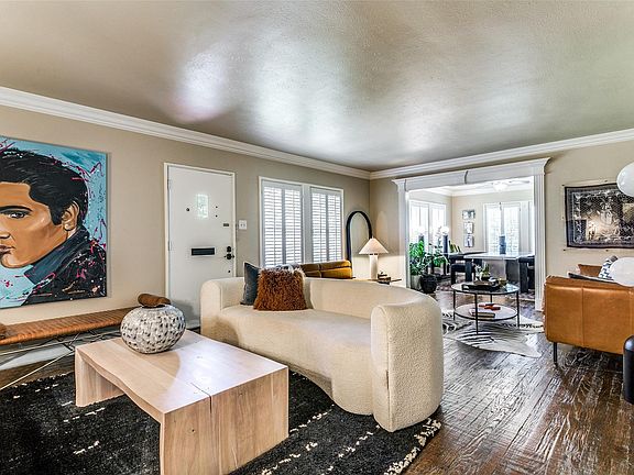 3rd image of 4558 Roland Ave #B