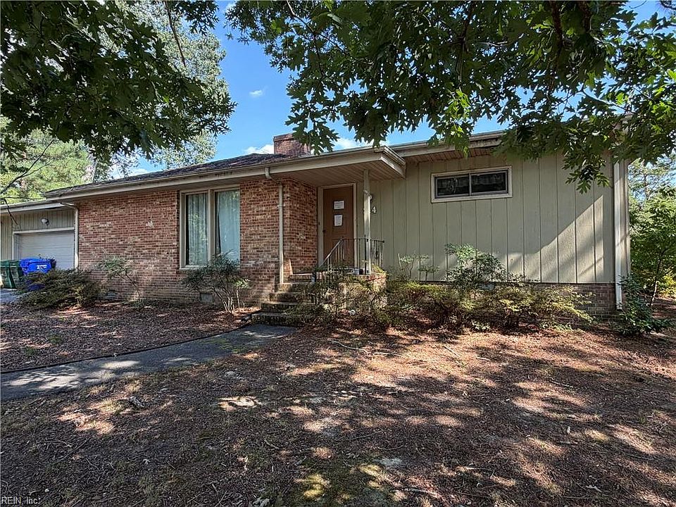 1st image of 214 Delaney Dr