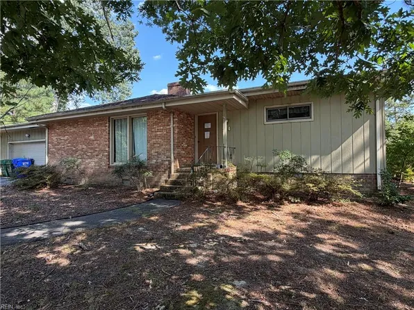 214 Delaney Dr, Suffolk, VA 23434
