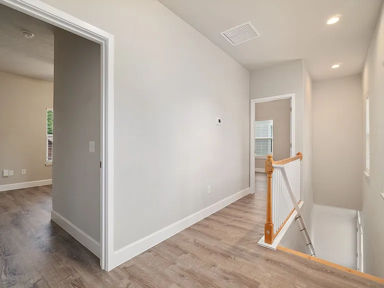 622 NW 3rd Ave #11 — Photo 15