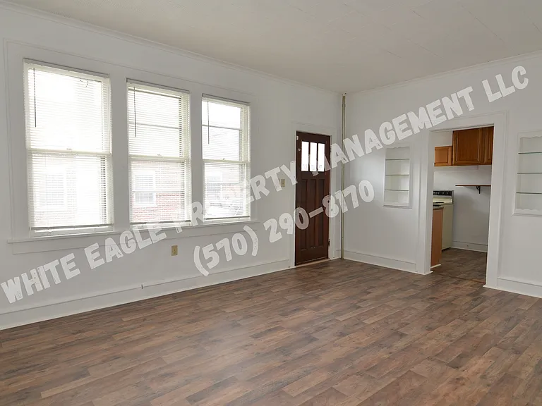208 Olyphant Ct #A — Photo 7