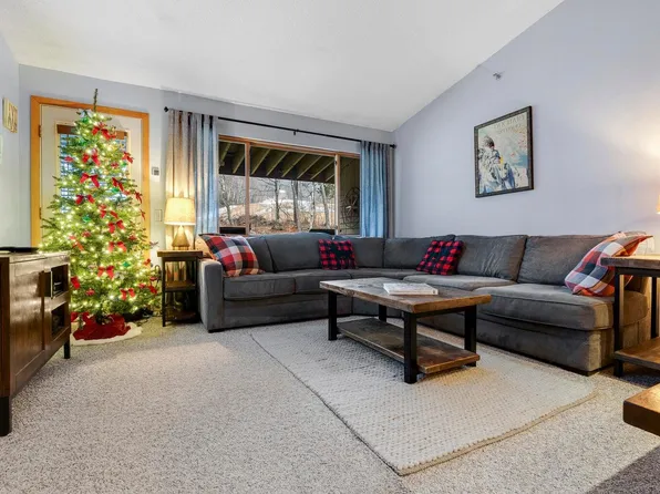 8 Sunrise Drive #C122, Newry, ME 04261