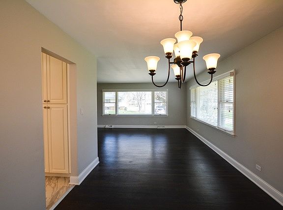 5th image of 30240 N Park Ln