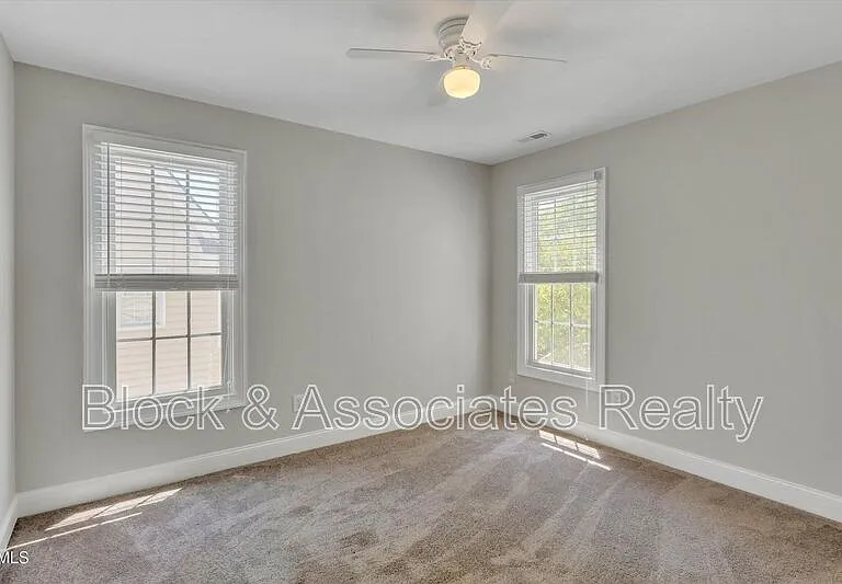 109 Old Savannah Dr — Photo 18