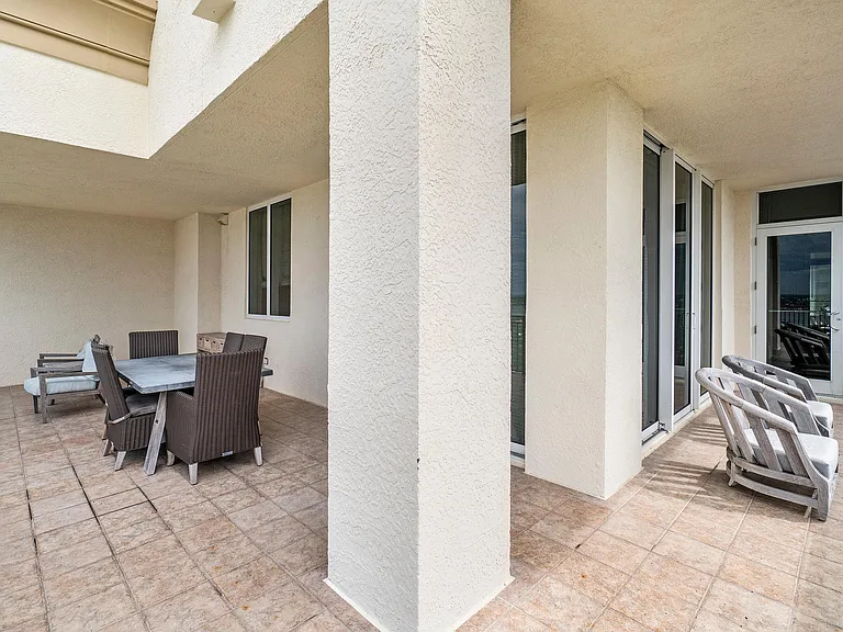 3800 N Ocean Dr — Photo 43