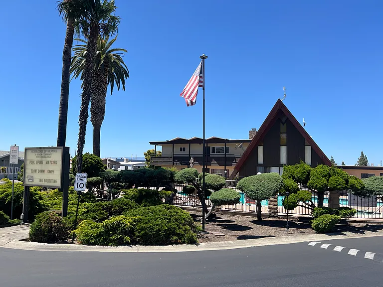 1515 N Milpitas Blvd — Photo 1