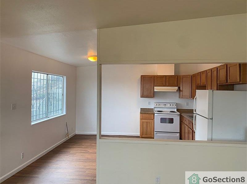 1st image of 7900 Ney Ave APT 4