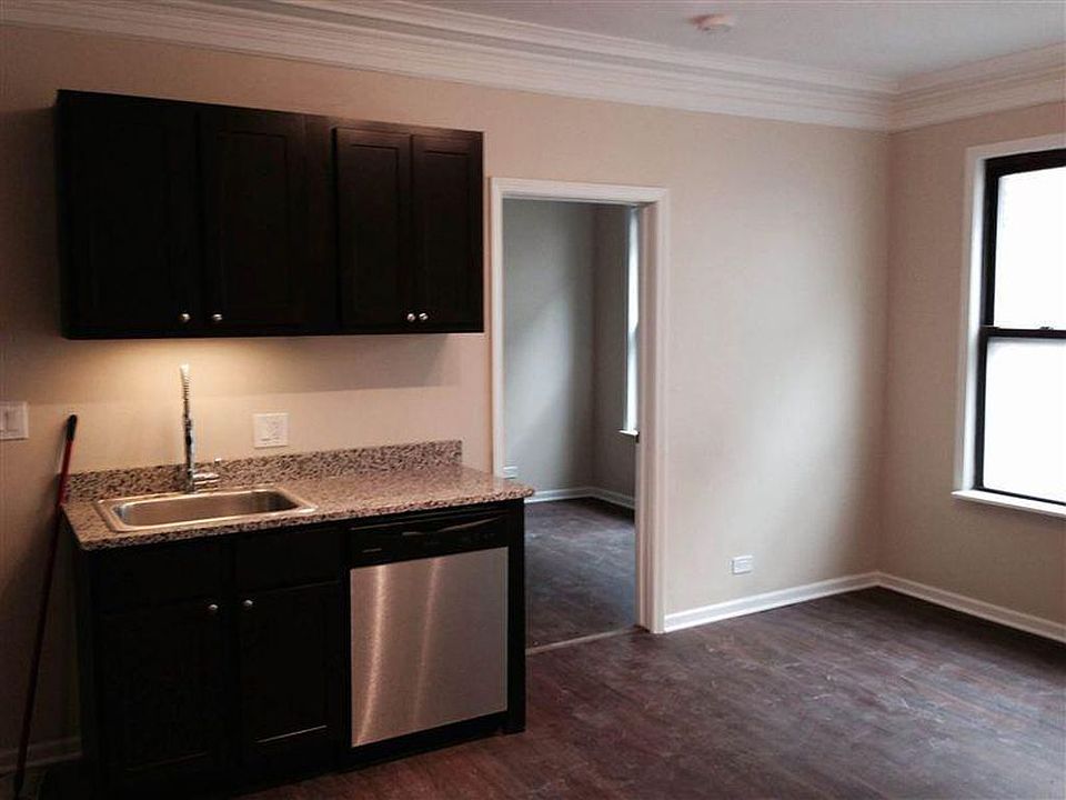 1st image of 4354 N Ashland Ave APT 307