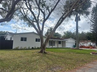 10540 SW 125th St, Miami, FL 33176