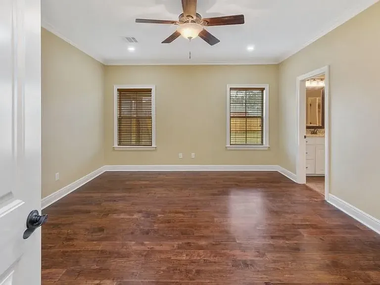 2750 Ithaca Dr — Photo 7