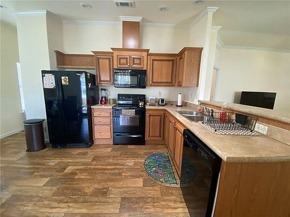 2nd image of 6850 SE Morningside Dr