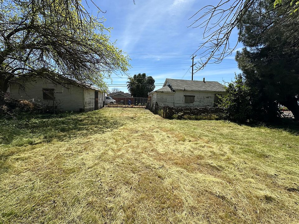 2nd image of 542 4th Street
