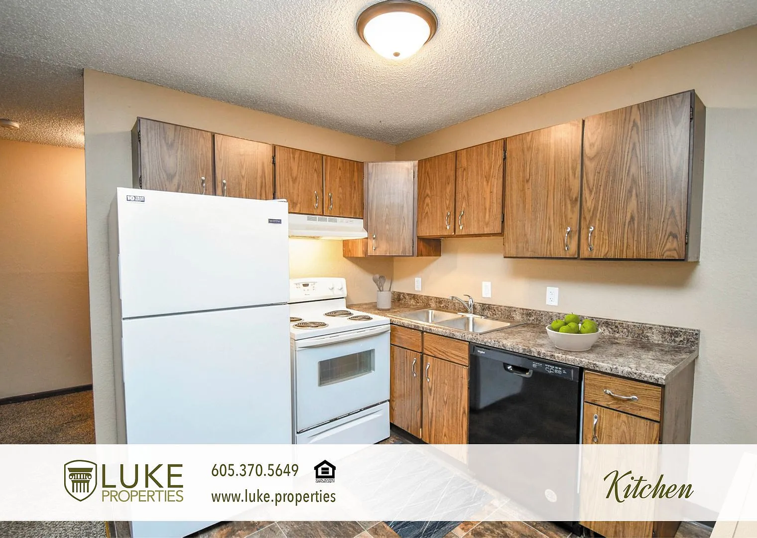 One bedroom just blocks from downtown Sioux Falls — Photo 4