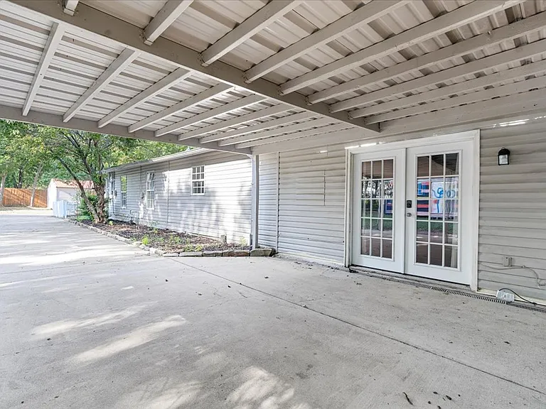 117 Ida St — Photo 31